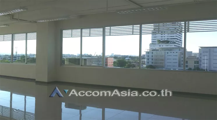  1  Office Space For Rent in bangna ,Bangkok BTS Udomsuk AA18659